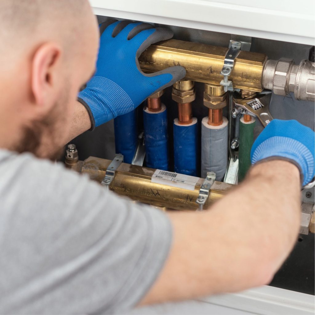 אינסטלטור בנס ציונה